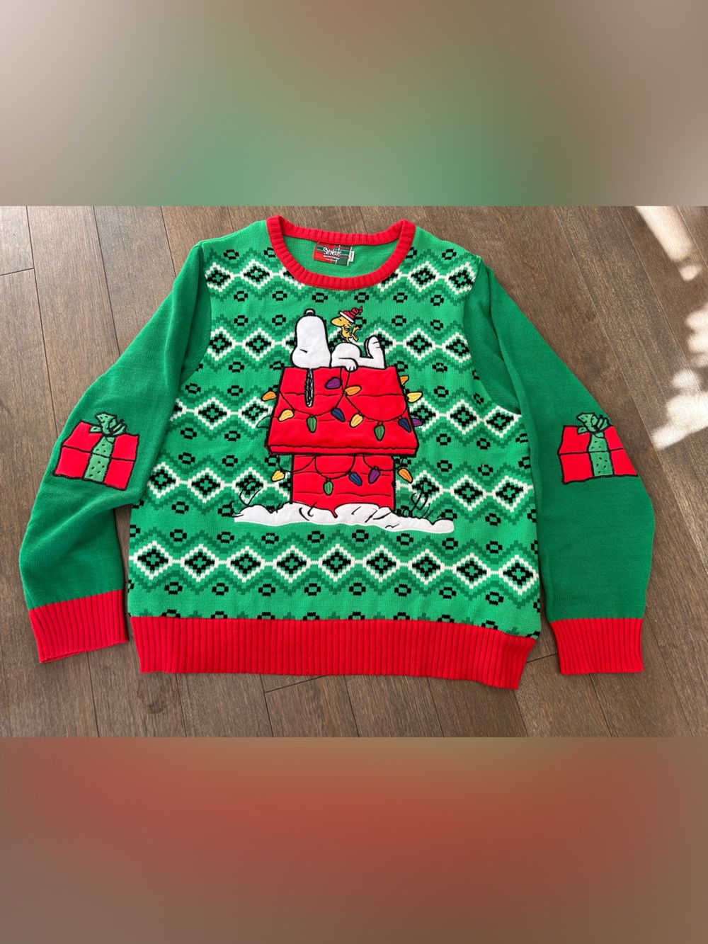 Peanuts Snoopy light up and musical Christmas sweater size XL